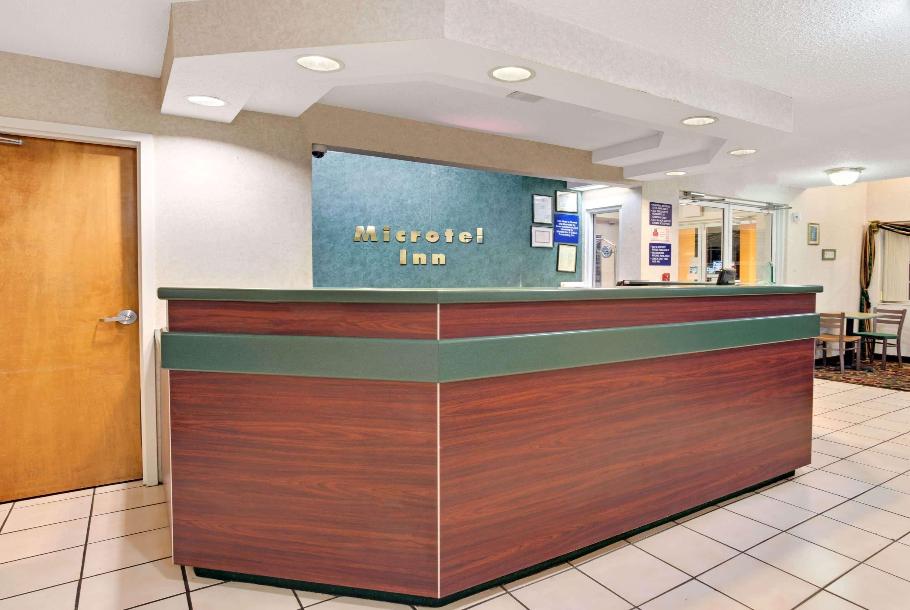 Microtel Inn By Wyndham - Мърфрийзбъроу Екстериор снимка