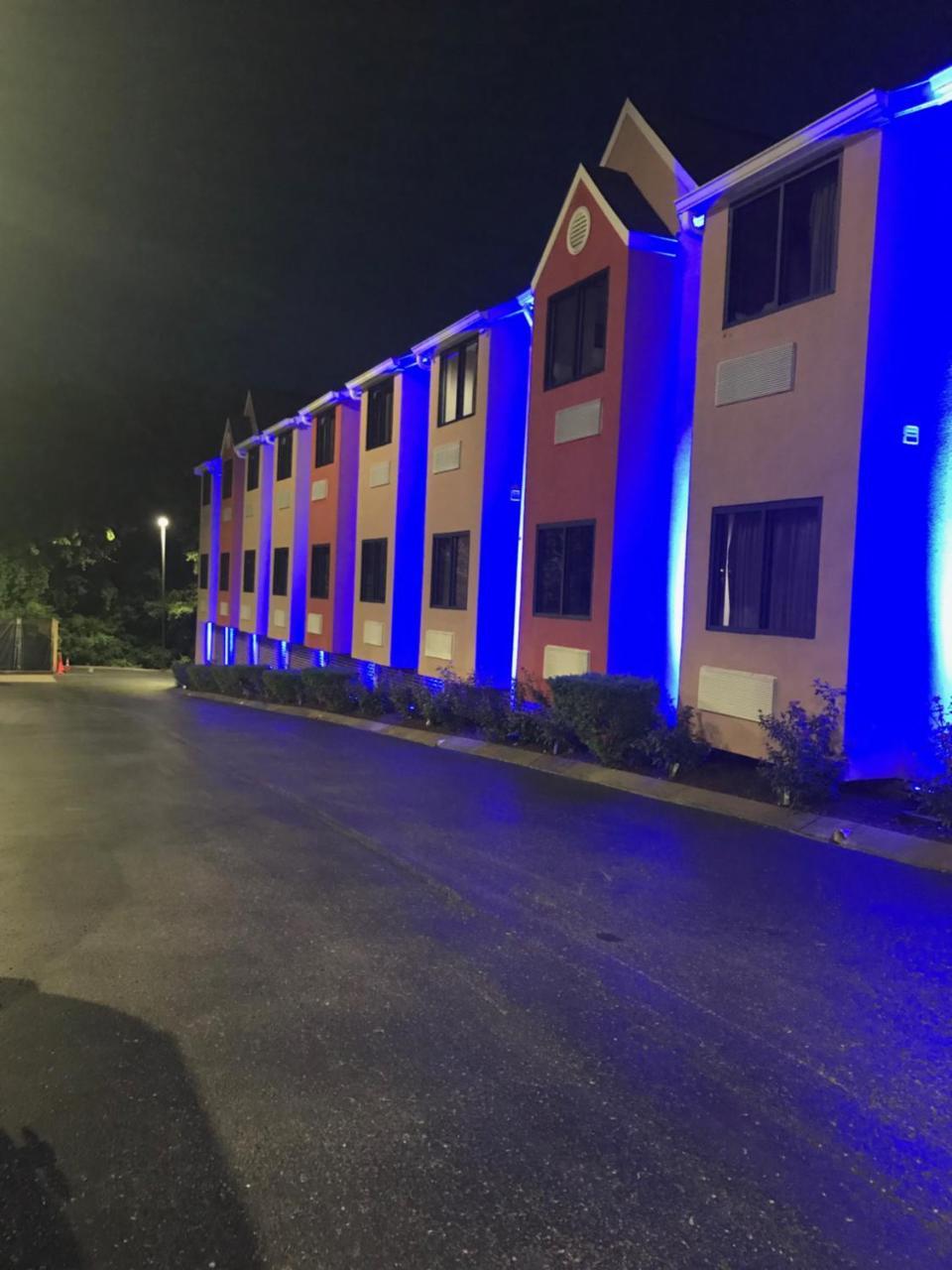 Microtel Inn By Wyndham - Мърфрийзбъроу Екстериор снимка