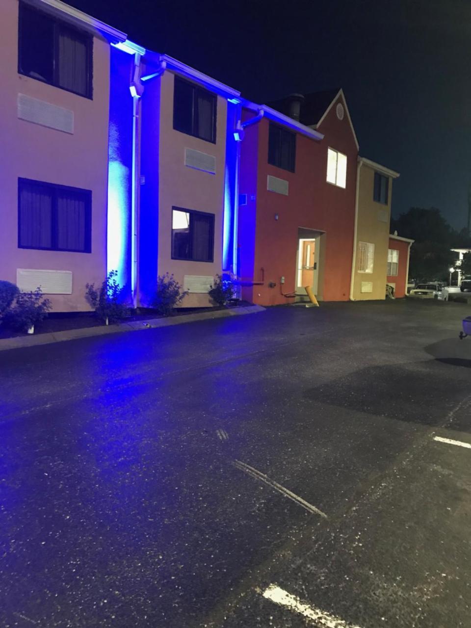 Microtel Inn By Wyndham - Мърфрийзбъроу Екстериор снимка