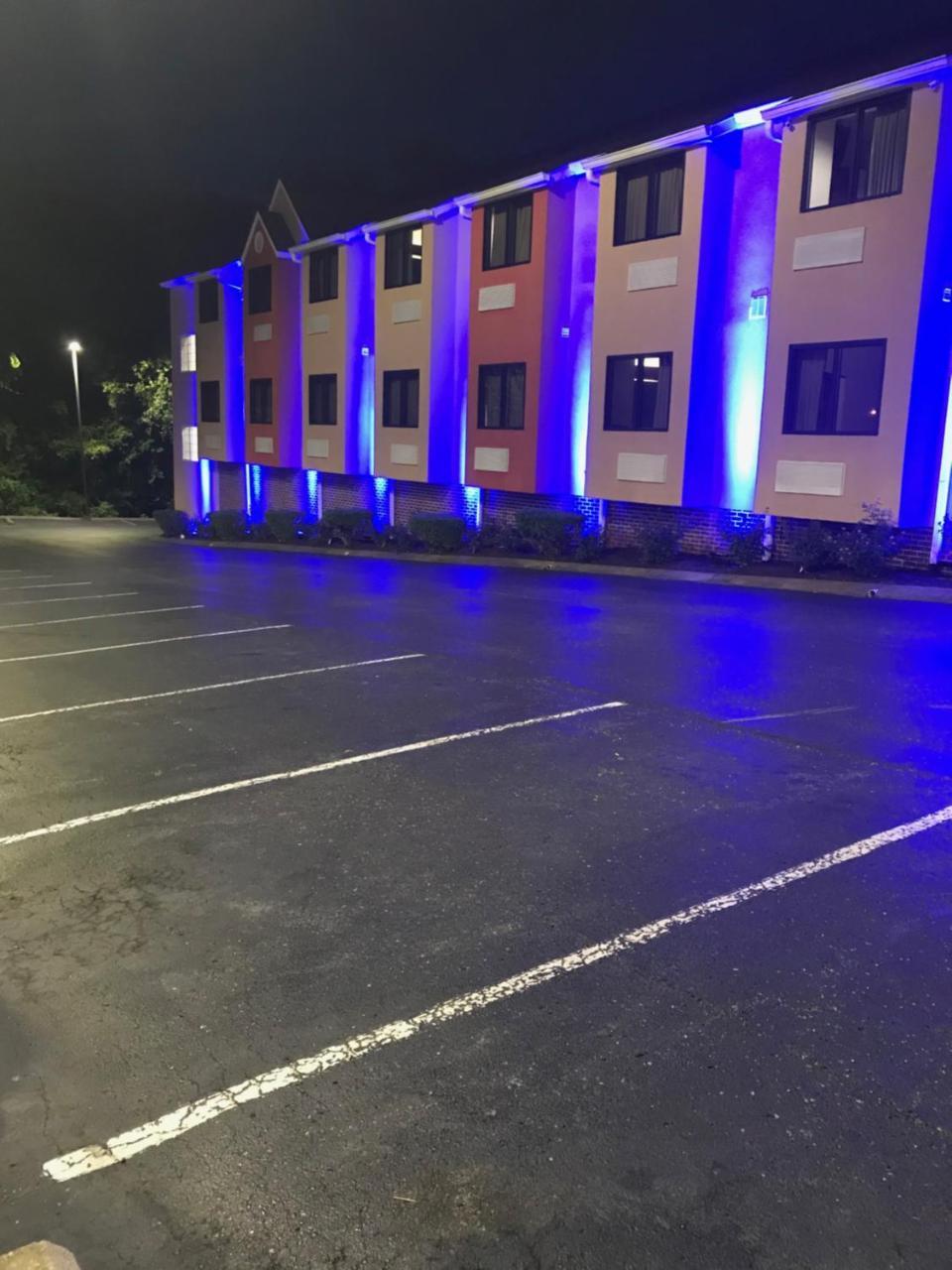 Microtel Inn By Wyndham - Мърфрийзбъроу Екстериор снимка