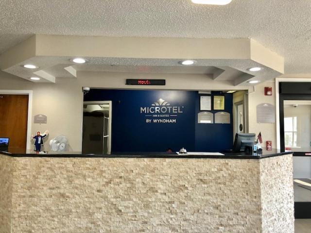 Microtel Inn By Wyndham - Мърфрийзбъроу Екстериор снимка
